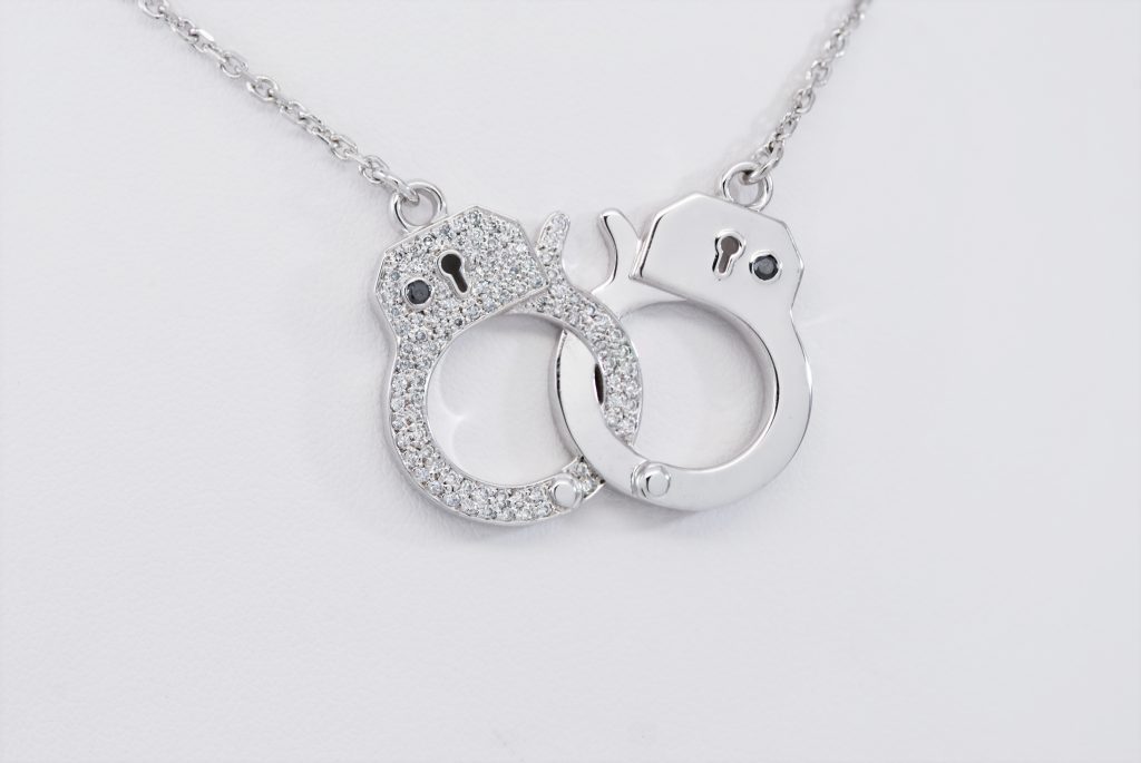 diamond handcuff necklace