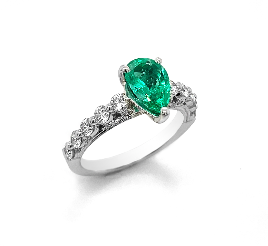 1.17ct Pear Emerald Ring Diamonds 18k White Gold